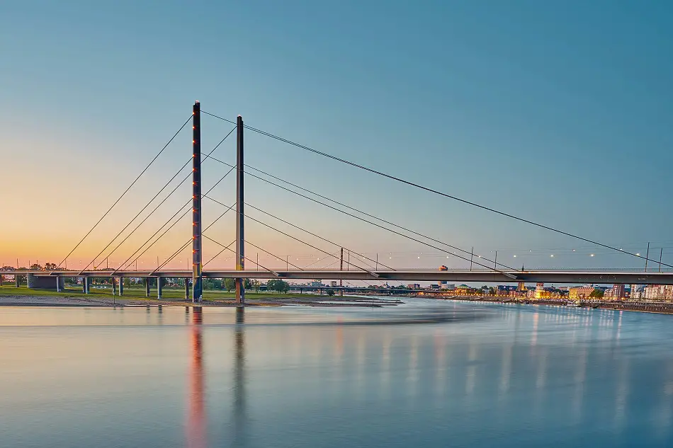 Rhein Düsseldorf Aktivitäten