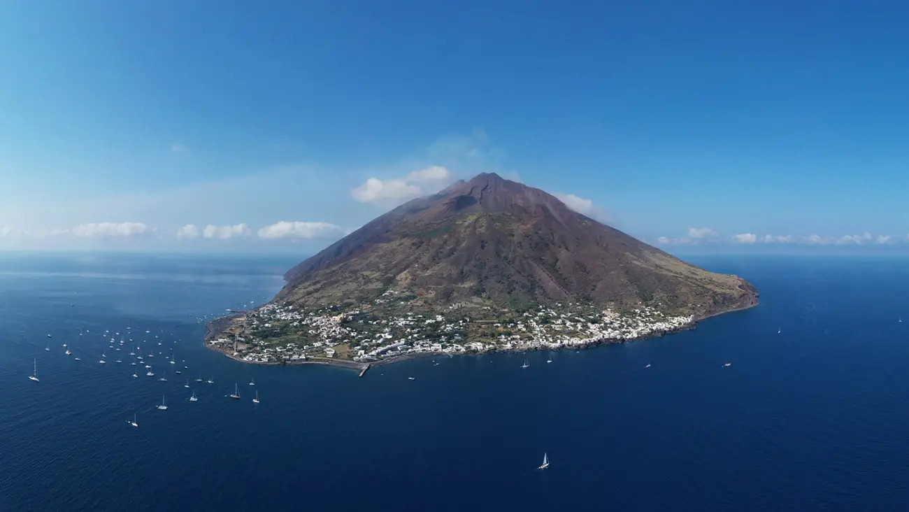 Insel Stromboli von oben