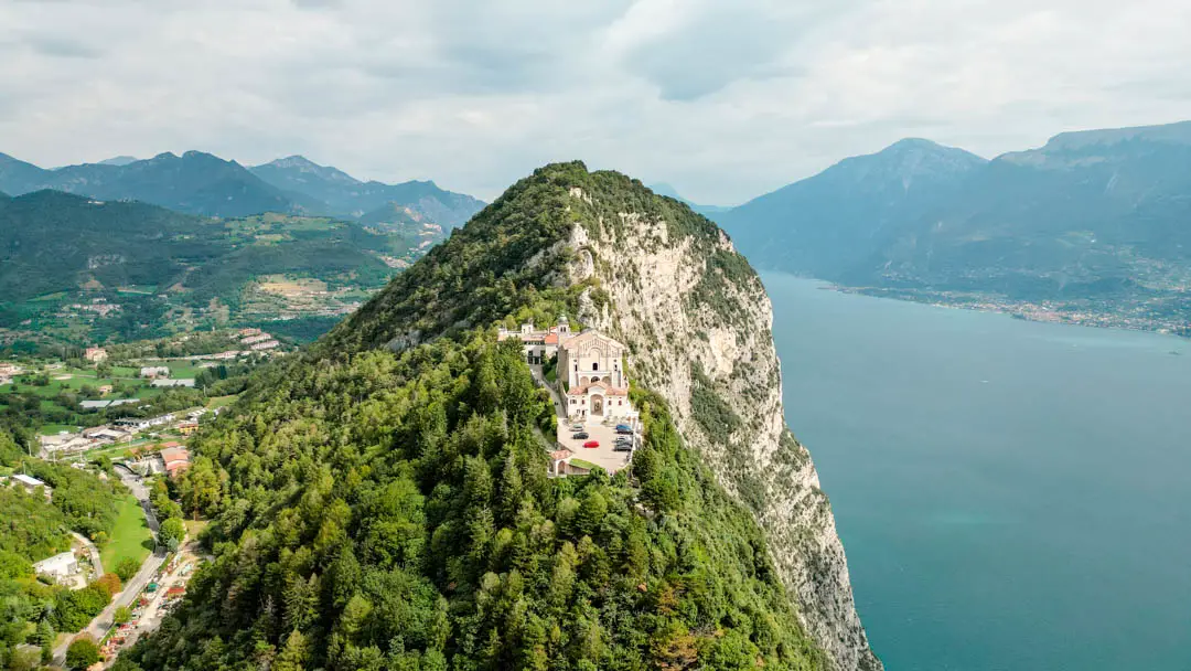 Kloster Montecastello am Gardasee ist Top Ausflugsziel