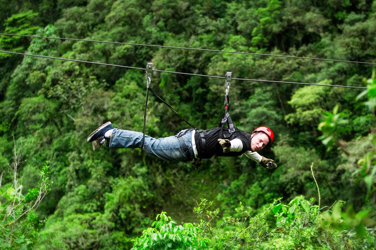 Ziplining bei der Inka-Dschungel-Wanderung